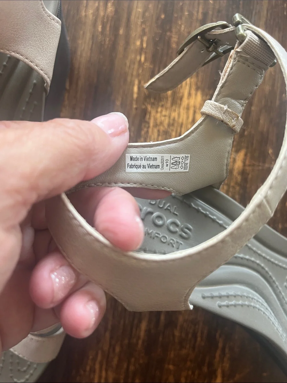 CROCS light beige
